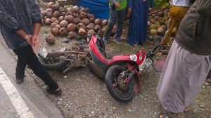 Pengendara Motor di Kolut Tewas Tabrakan Dengan Truk di Tikungan