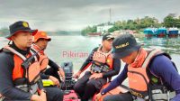 Kapal Pemancing Dihantam Ombak di Teluk Kendari, Basarnas: Dua Selamat, Satu Belum Ditemukan