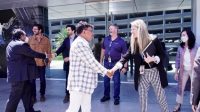 (Foto/Kominfo) Menteri Komunikasi dan Informatika Johnny G Plate bertemu dengan perwakilan SpaceX saat melakukan kunjungan kerja ke Amerika Serikat, Senin (25/07/2022)