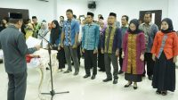 Lantik 15 Pejabat Fungsional, Pj Bupati Kolut Tekankan Dedikasi dan Integritas 