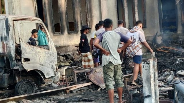 1 Unit Rumah Beserta Truk Terbakar di Koltim