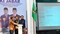 ddd1dbef-5dfa-473d-9ebf-60ddc9a81dbd Sekda Herman Suryatman Luncurkan e - Monev Keterbukaan Informasi Publik