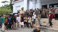 Dana Kompensasi Tambang Diduga Ditilep, Warga Pitulua Tuntut Kades Dicopot