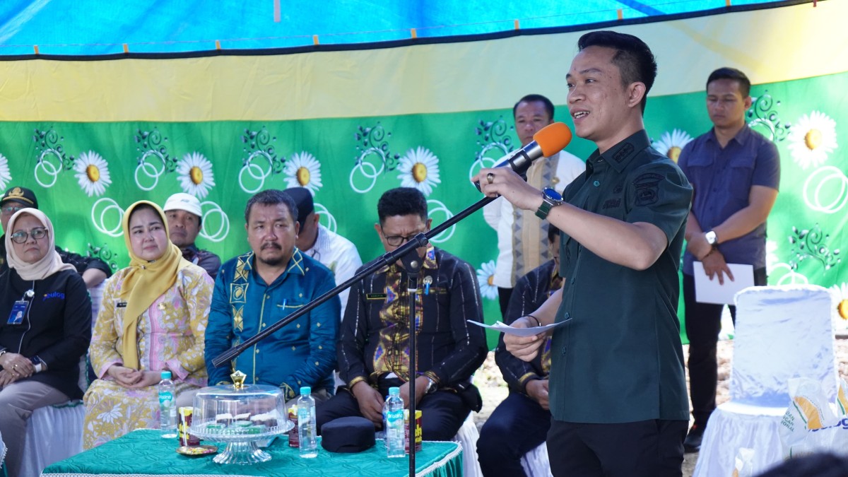 Pemkab Konawe Utara dan Bulog Salurkan Bantuan Beras, Wujud Nyata Kepedulian di Tengah Tekanan Ekonomi Pemkab Konawe Utara dan Bulog Salurkan Bantuan Beras, Wujud Nyata Kepedulian di Tengah Tekanan Ekonomi