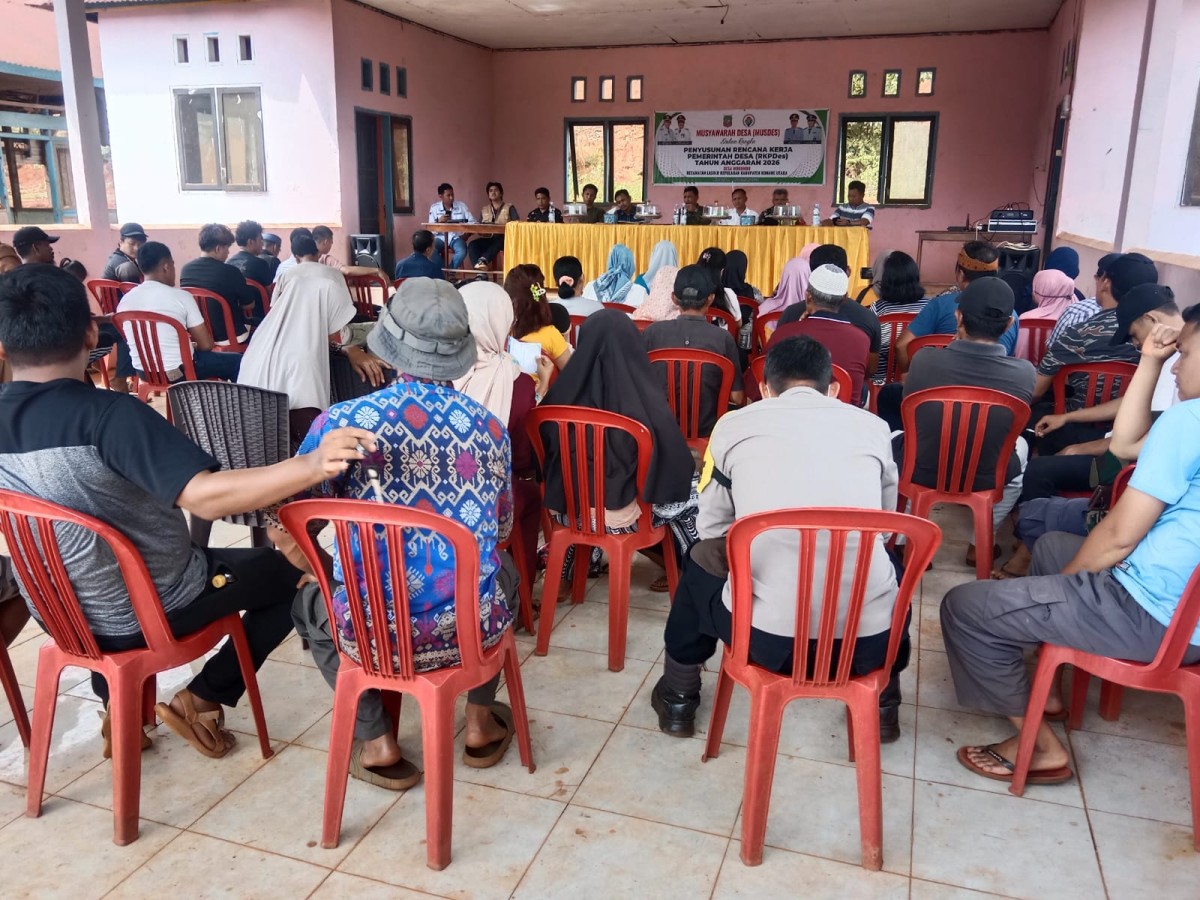 Desa Morombo Gelar Musdes RKPDes 2026, Camat Laskep Ajak Warga Wujudkan Pembangunan yang Berkualitas
