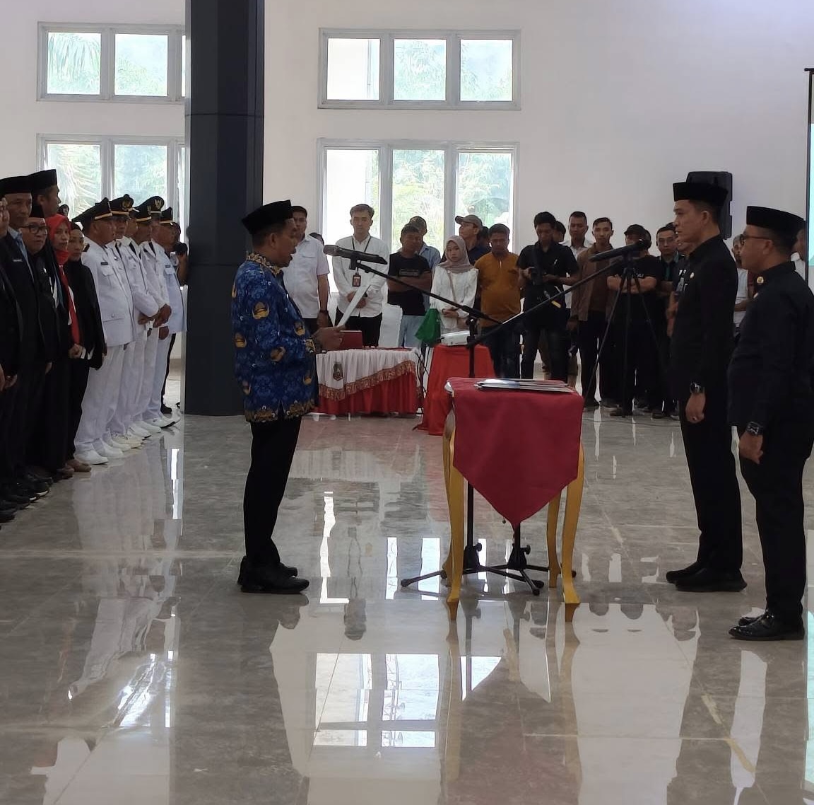 Puluhan Pejabat Eselon II Resmi Dilantik, Bupati Ikbar: Jabatan Adalah Amanah, Bukan Penghargaan