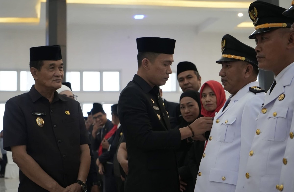 Puluhan Pejabat Eselon II Resmi Dilantik, Bupati Ikbar: Jabatan Adalah Amanah, Bukan Penghargaan
