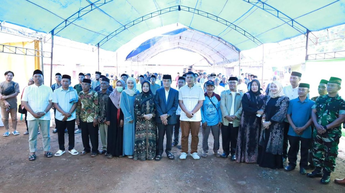 Wabup Konut Abuhaera Pimpin Safari Ramadan di Lasolo Kepulauan, Camat Hamrin Sampaikan Apresiasi